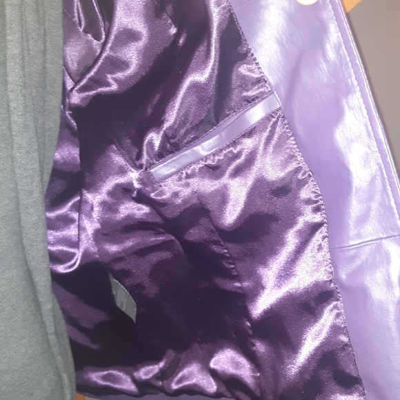 Purple Genuine Leather Jacket- Women's Size M - Picture 8 of 9